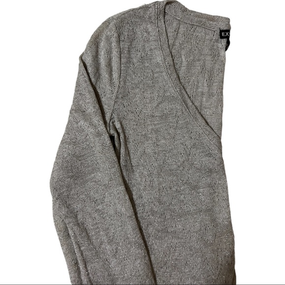 EXPRESS Women Long-Sleeved pullover blouse, Metallic Grey, Size S - Picture 7 of 9